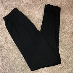 All black leggings